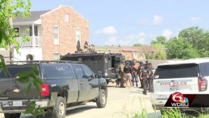 Manhunt for 7 remaining escapees continues