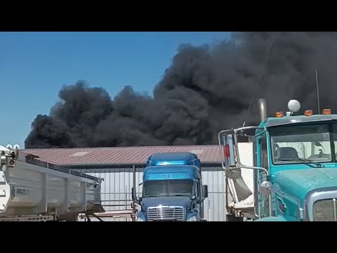 Plane crashes north of Fort Worth, officials say