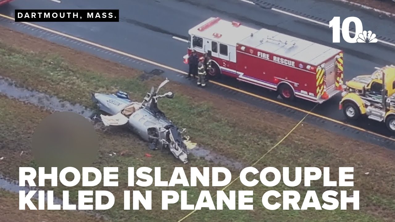 Rhode Island couple killed in plane crash on Massachusetts highway