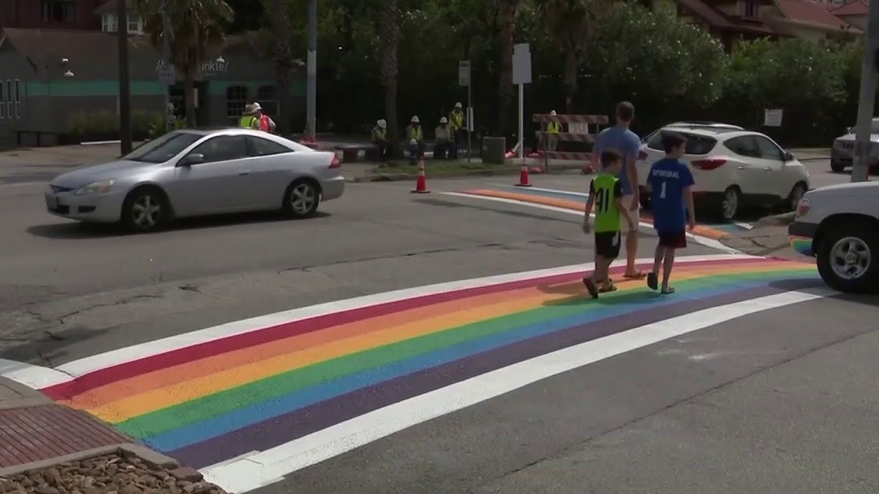 Texas Gov. targets Montrose rainbow crosswalk or lose road funding