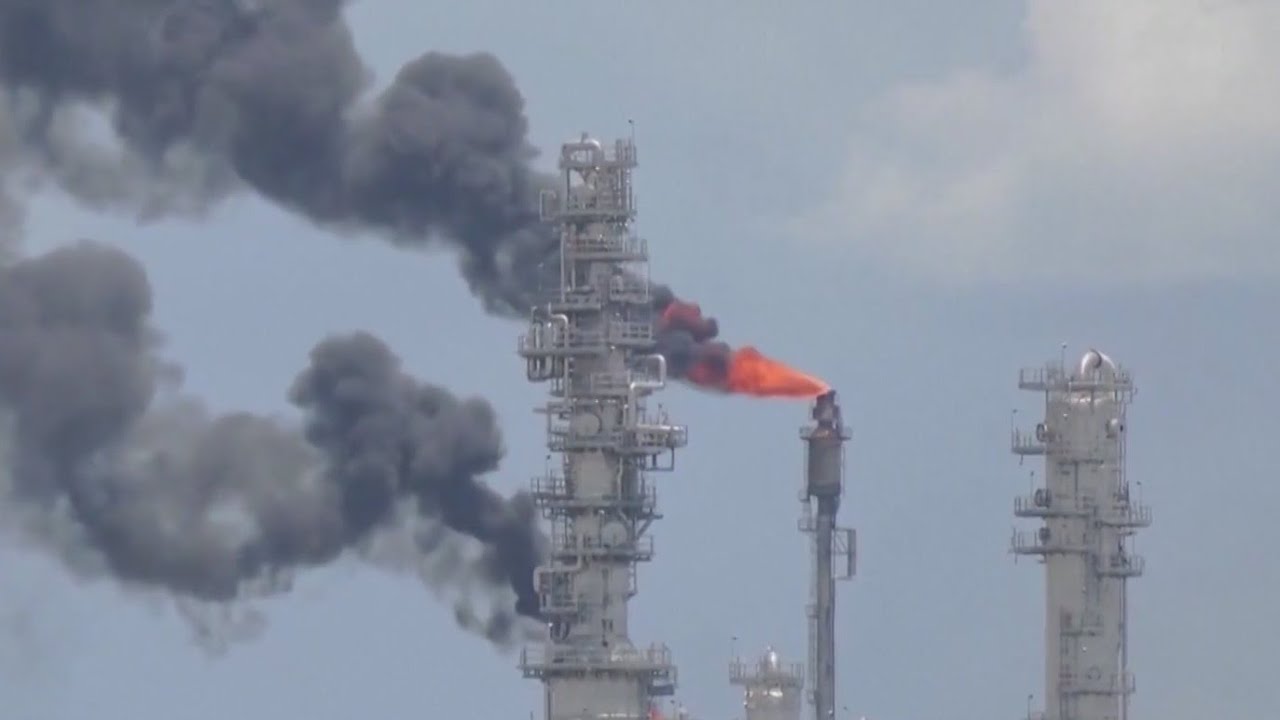 Oil and gas industry pumps billions into Texas | Morning in America