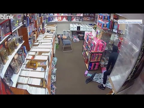 Suspects accused of stealing comics from Houston store busted while trying to sell them
