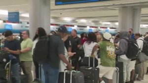 American Airlines waives fees for travelers impacted by crash at Miami International Airport