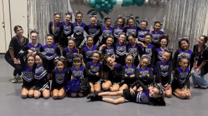 Pop Warner cheer coach penalized for protecting kids from extreme heat