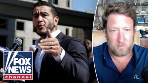 El-Sayed has a ‘MILLION RED FLAGS,’ Dave Portnoy warns